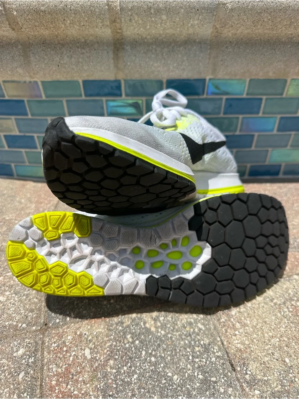 Nike Zoom Streak 6 Women’s Running Shoes (White/Black-Volt)